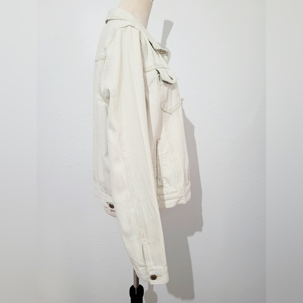Forever 21+ Acid Wash Denim Jacket Women Plus Size 0X White 100% Cotton Trucker - Picture 4 of 12